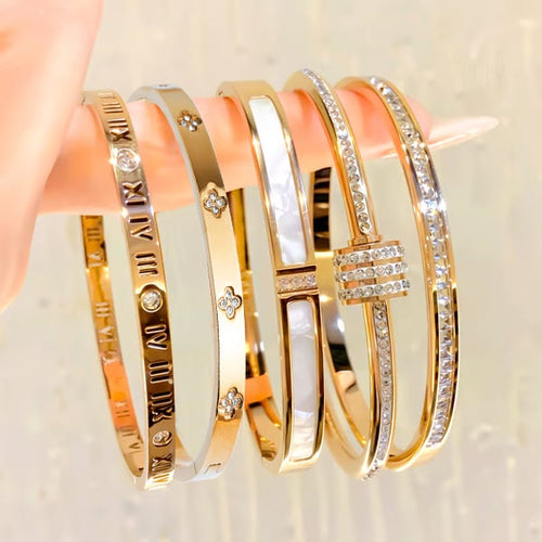 5-Piece Elegant Stainless Steel Bracelet Set.  Fashionable Classic Design