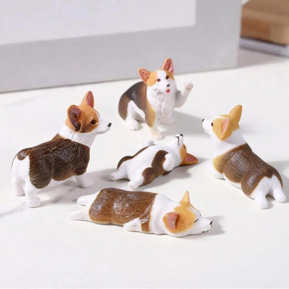 Cilifer®   🔥 Hand-Painted Mini Cat Desk Figurines – Set of 5 Cute Cartoon Kitty Companions